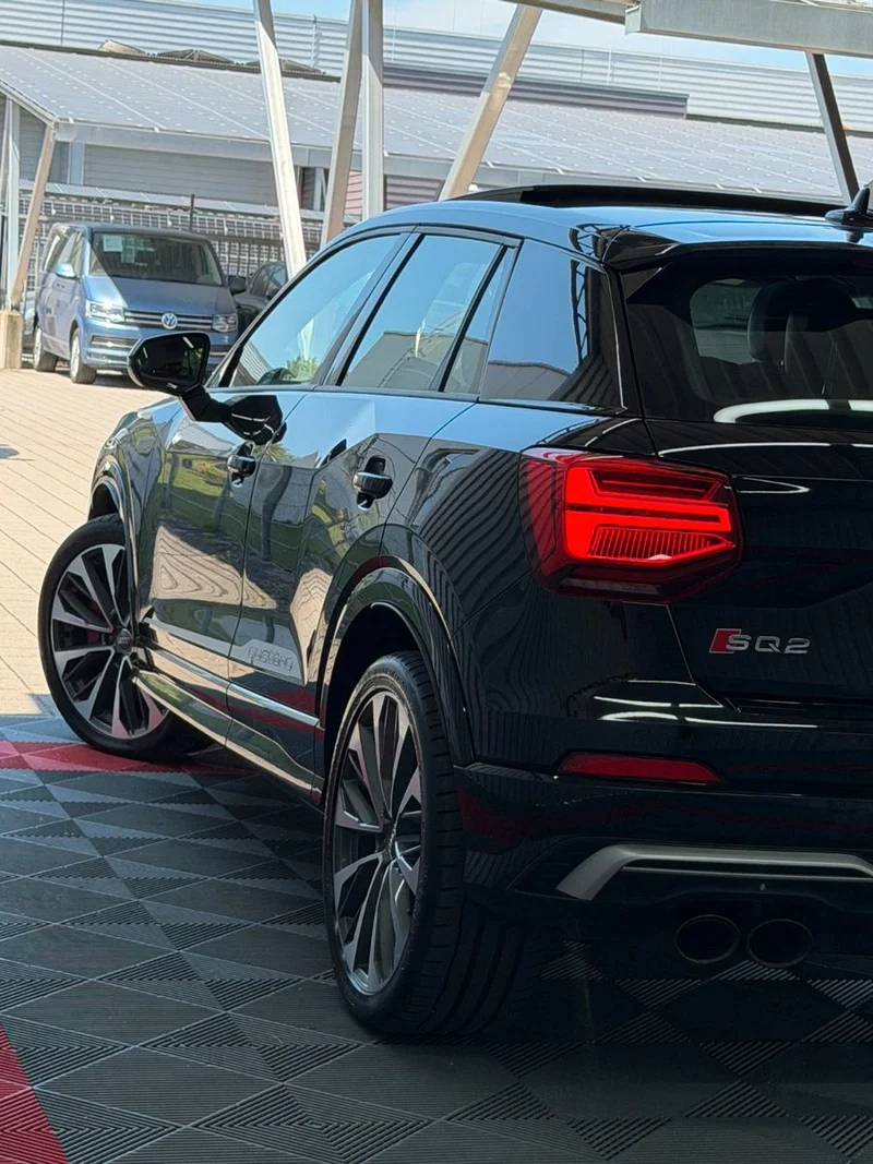 Audi SQ2 – 12