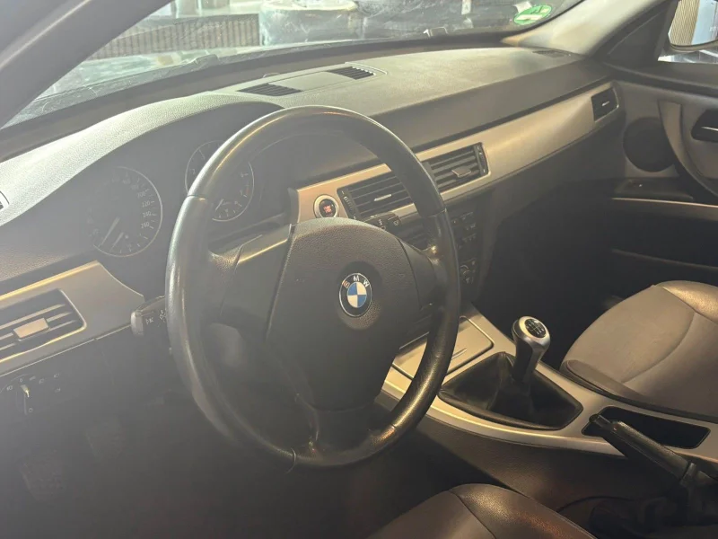BMW 318 – 9
