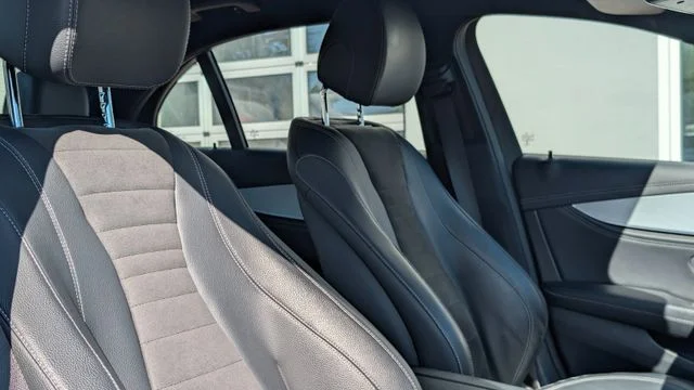 MERCEDES-BENZ E 300 – 19