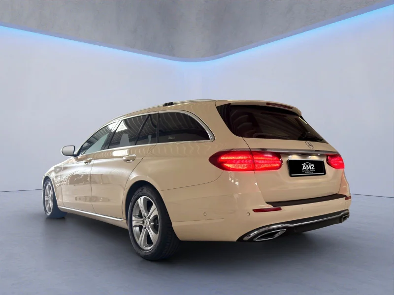 Mercedes-Benz E 220 – 5