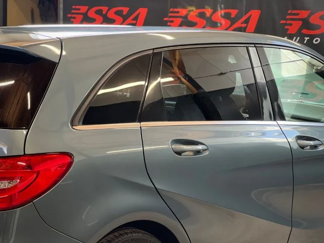 Mercedes-Benz B 220 – 11
