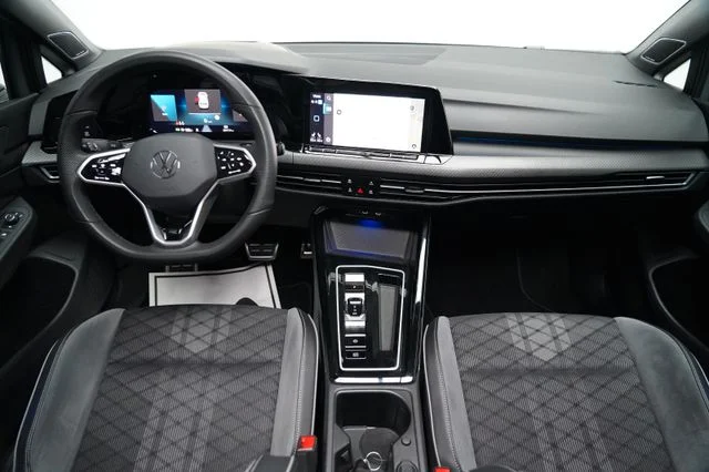 VW Golf – 23