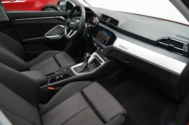 AUDI Q3 – 24