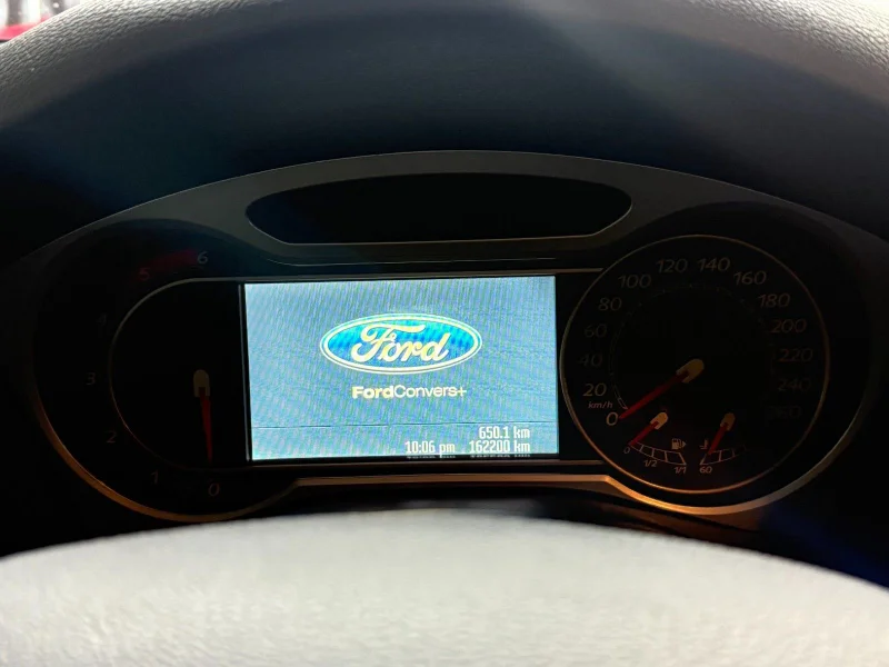 Ford Mondeo – 12