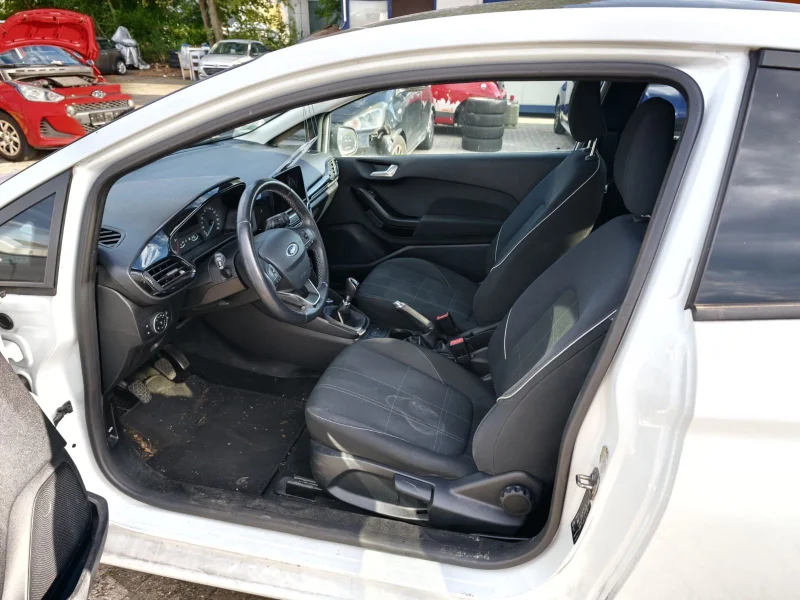 Ford Fiesta – 14
