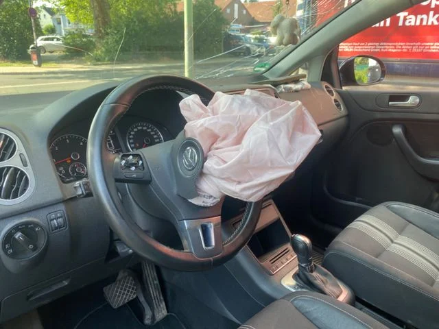 VW Golf – 17