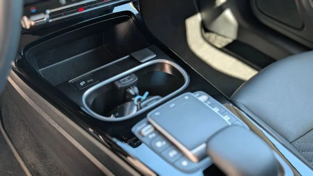 MERCEDES-BENZ CLA 180 Shooting Brake – 16