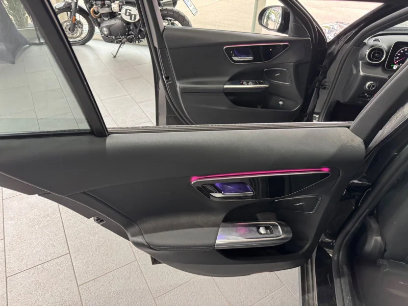 Mercedes-Benz C 220 – 29