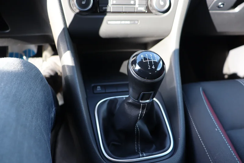 Volkswagen Golf – 18