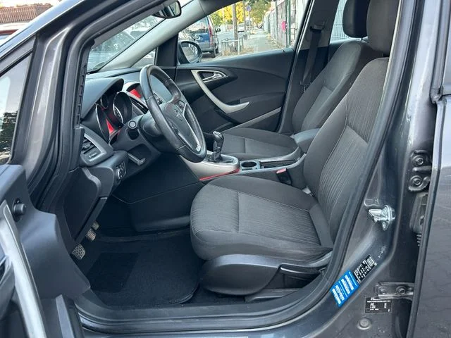 Opel Astra – 11