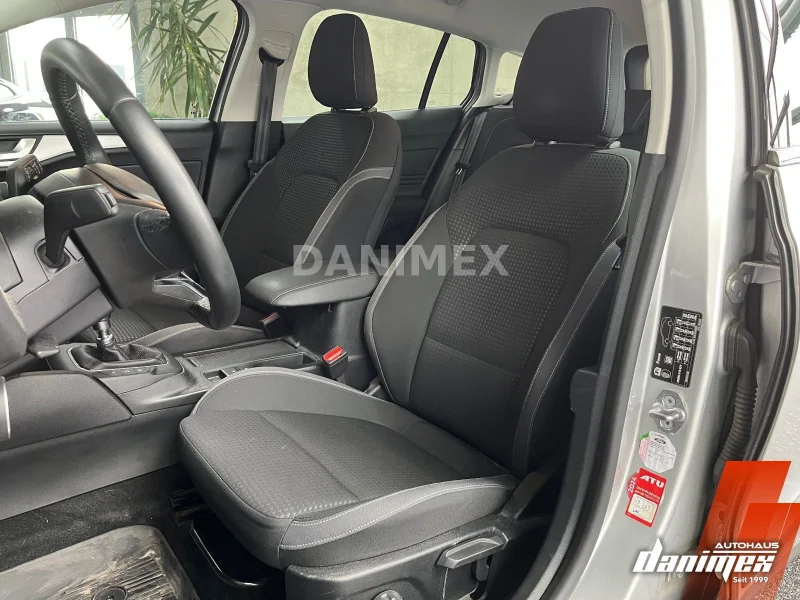 Ford Focus – 9