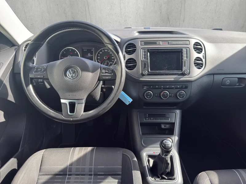 Volkswagen Tiguan – 13
