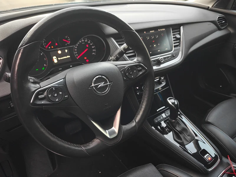 Opel GRANDLAND – 8