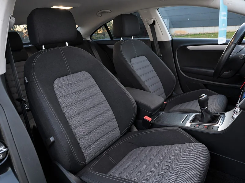 Volkswagen Passat – 13