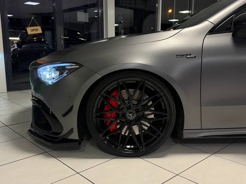 Mercedes-Benz CLA 45 AMG – 9