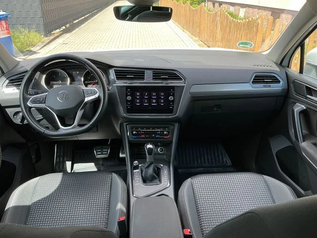Volkswagen Tiguan – 11
