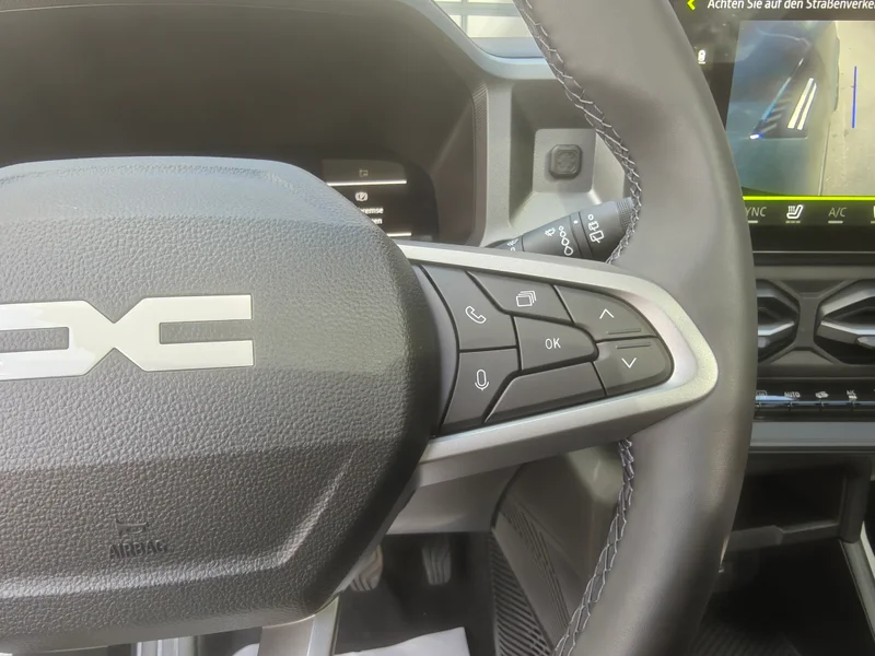 Dacia BIGSTER JOURNEY MILD HYBRID 140 – 33
