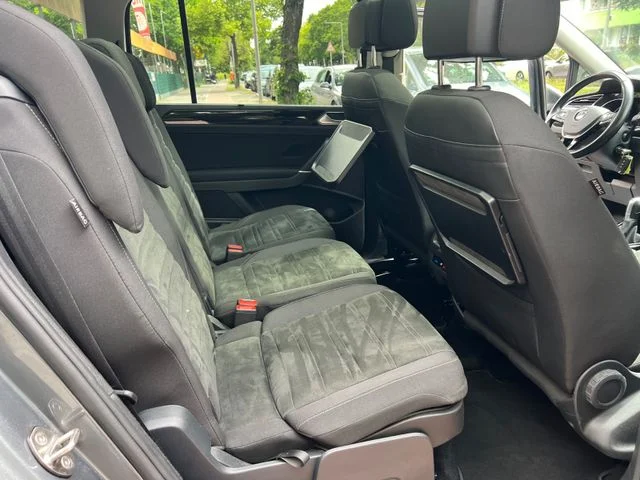 Volkswagen Touran – 11