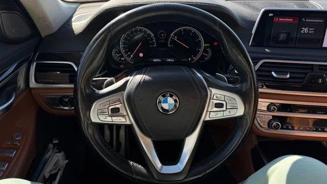 BMW 730 – 16