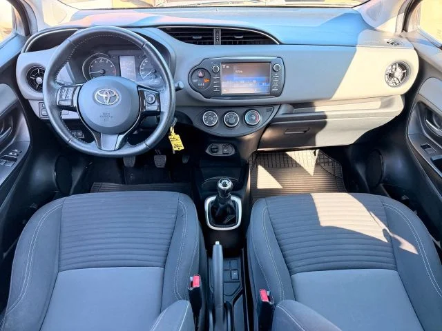 Toyota Yaris III (2011-) – 24