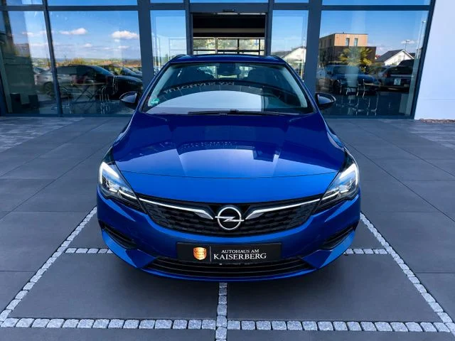 Opel Astra – 3