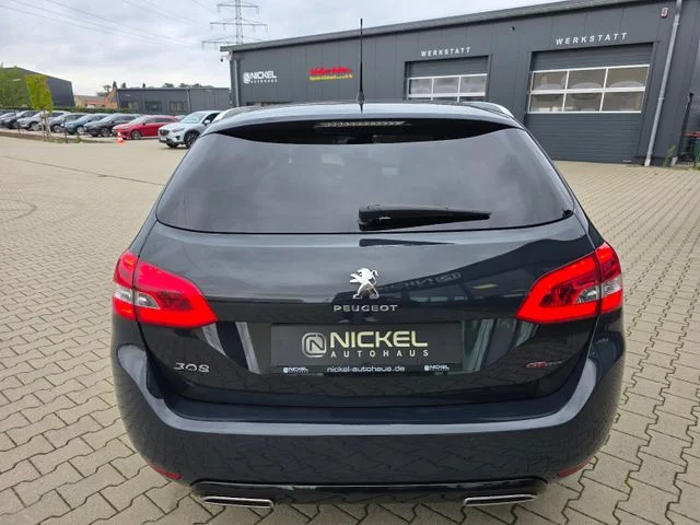 Peugeot 308 – 6