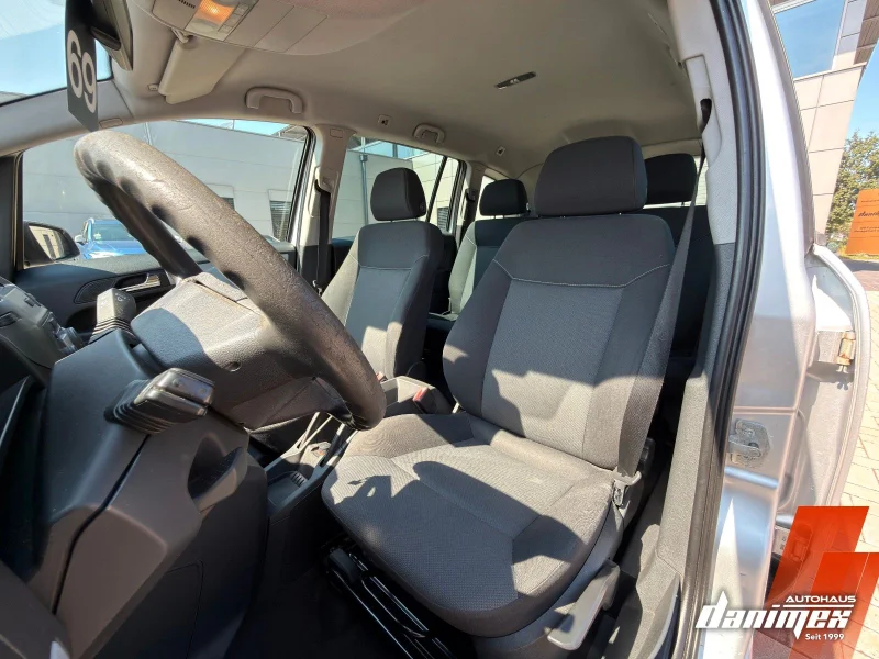 Opel Zafira – 17