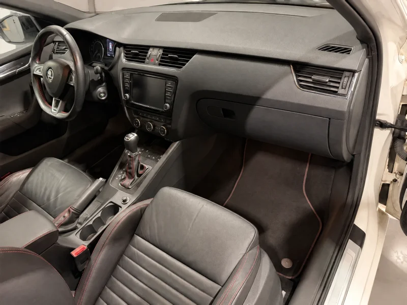 Škoda Octavia – 6