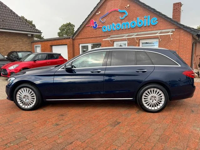 Mercedes-Benz C 220 – 3