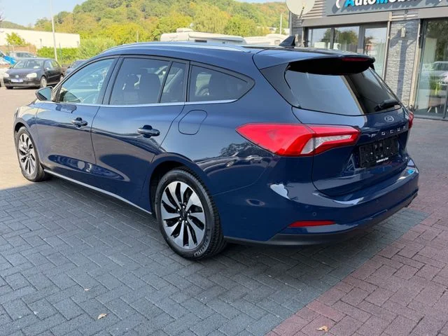 Ford Focus – 3