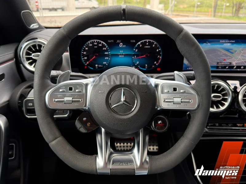 Mercedes-Benz CLA 45 AMG – 22