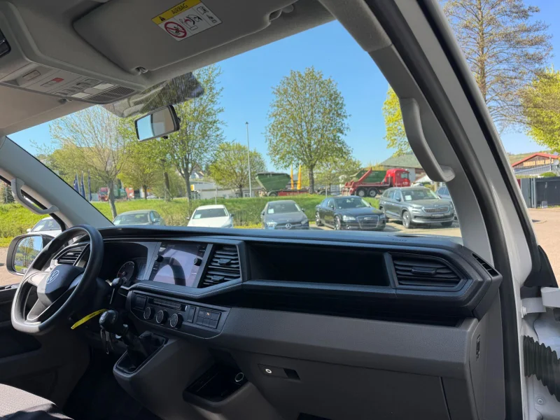 Volkswagen T6 Caravelle – 14