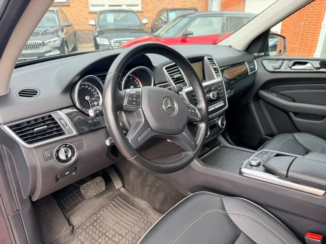 MERCEDES-BENZ ML 350 – 24