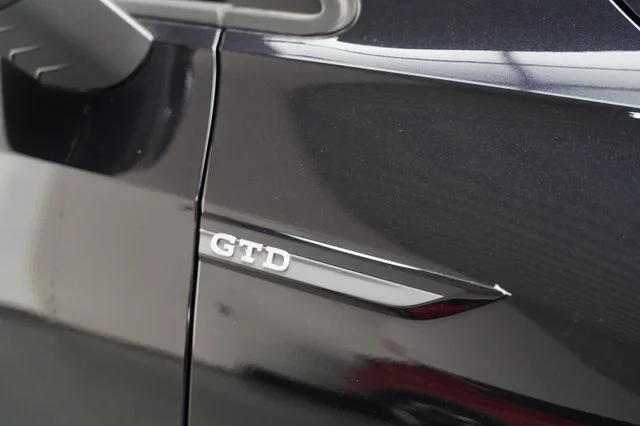 VW Golf – 8
