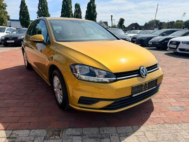 VW Golf – 9