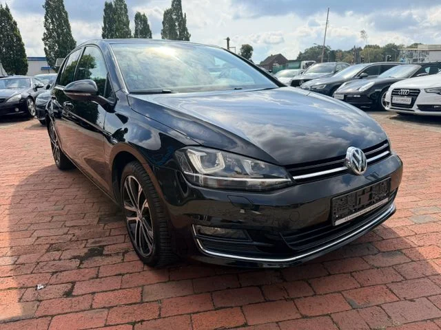 VW Golf – 14