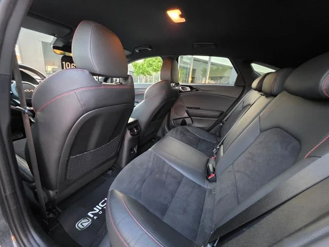 Kia pro cee'd / ProCeed – 24