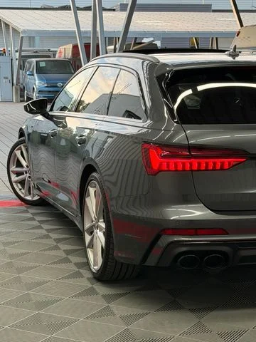 Audi S6 – 12