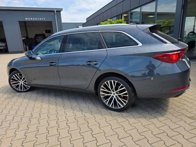 Seat Leon – 8
