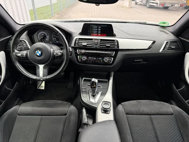 BMW 218 – 18