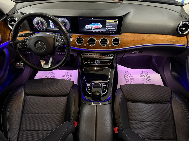 Mercedes-Benz E 220 – 15