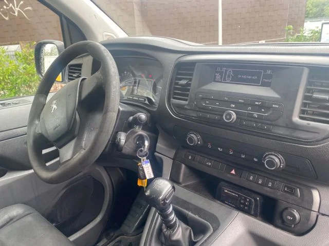 Peugeot Expert – 14