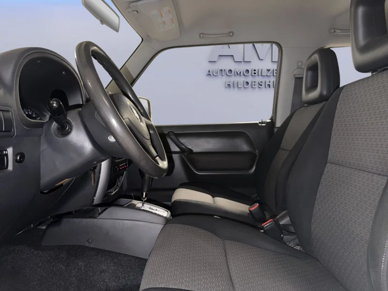 Suzuki Jimny – 19