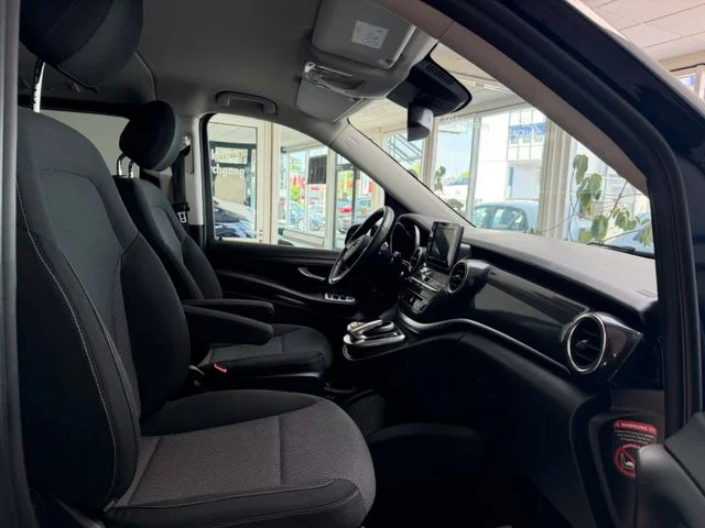 Mercedes-Benz V 220 – 18