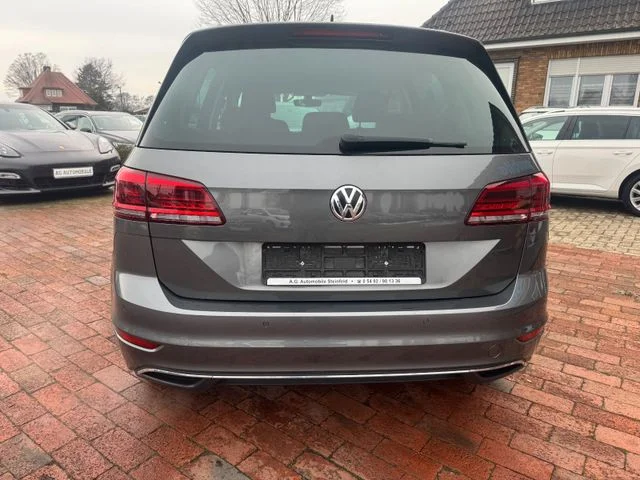Volkswagen Golf – 4