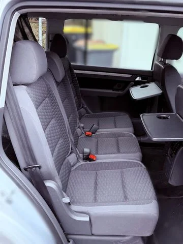 VW Touran – 8