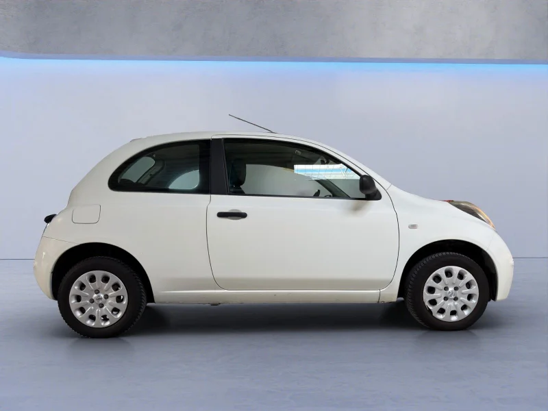 Nissan Micra – 8