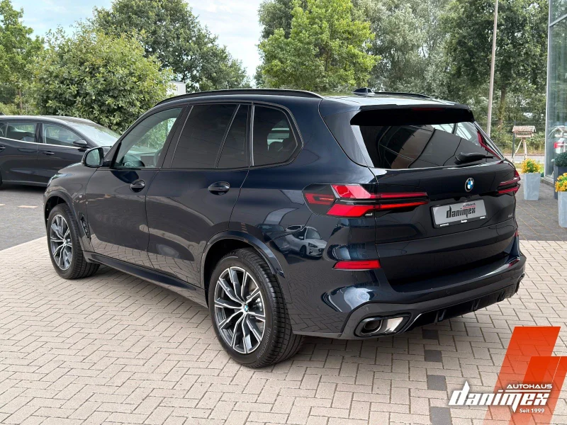 BMW X5 – 7
