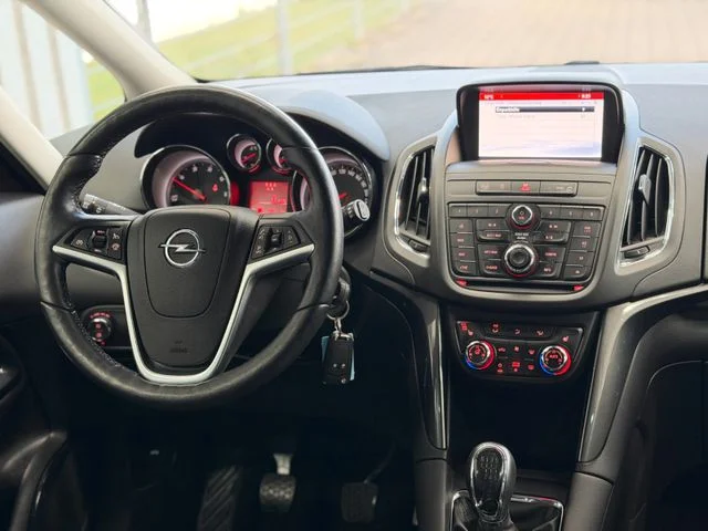 Opel Zafira Tourer – 21