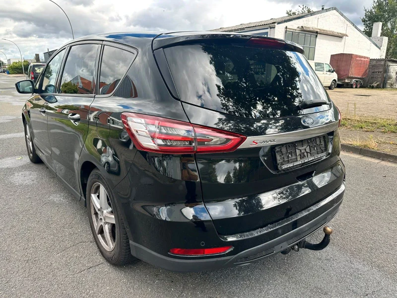 Ford S-Max – 9